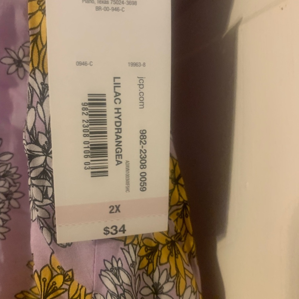 NWT lavender with flowers summer top, size 2x